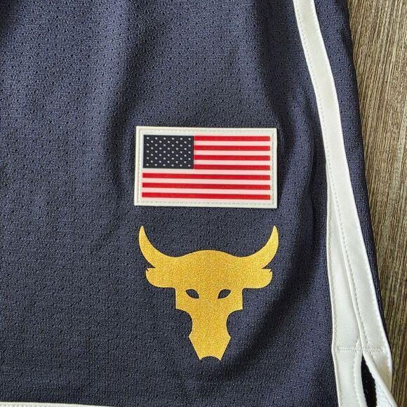 Under Armour Project Rock USA Flag Gym Training Shorts Men's M Red Blue Gold UA - Picture 3 of 12